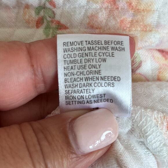 Miss Elaine Cottagecore Quilted Kaftan Nightgown Robe Size S Floral Full Zip - Picture 7 of 7